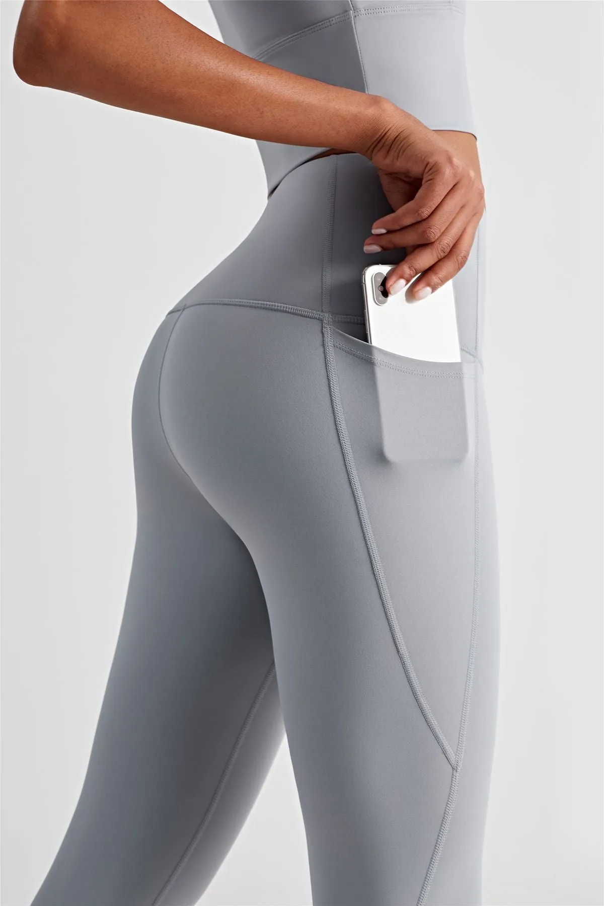 High-Rise Workout Leggings with Pockets