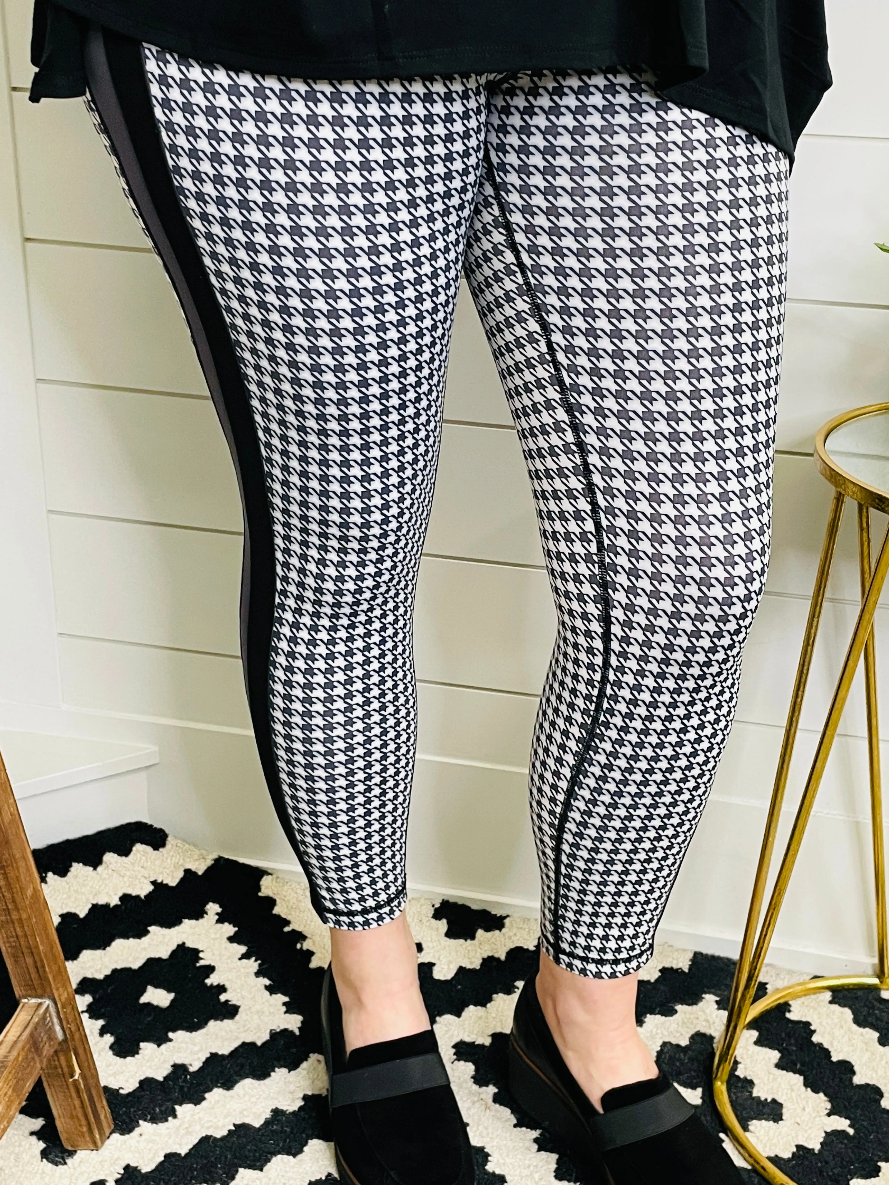 Houndstooth Activewear Leggings