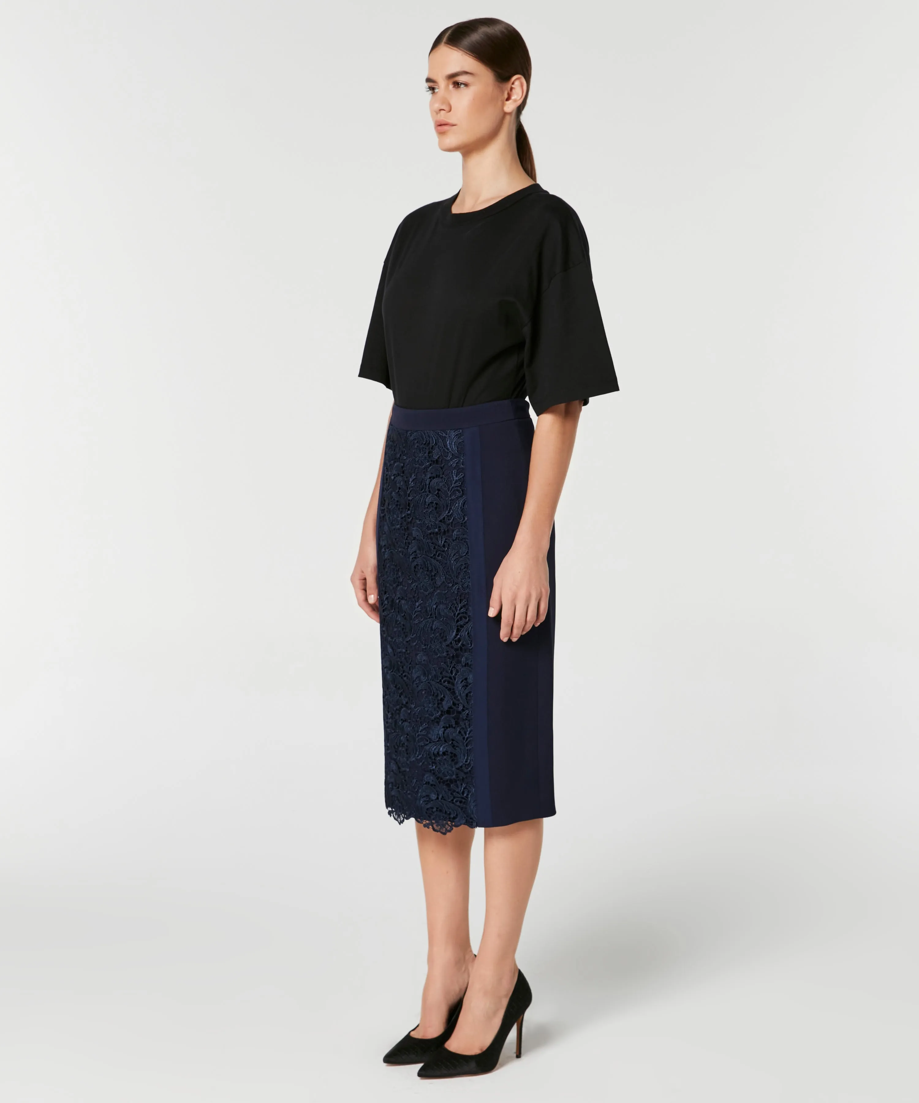 Machka Embroidered Detail Pencil Skirt Navy Blue