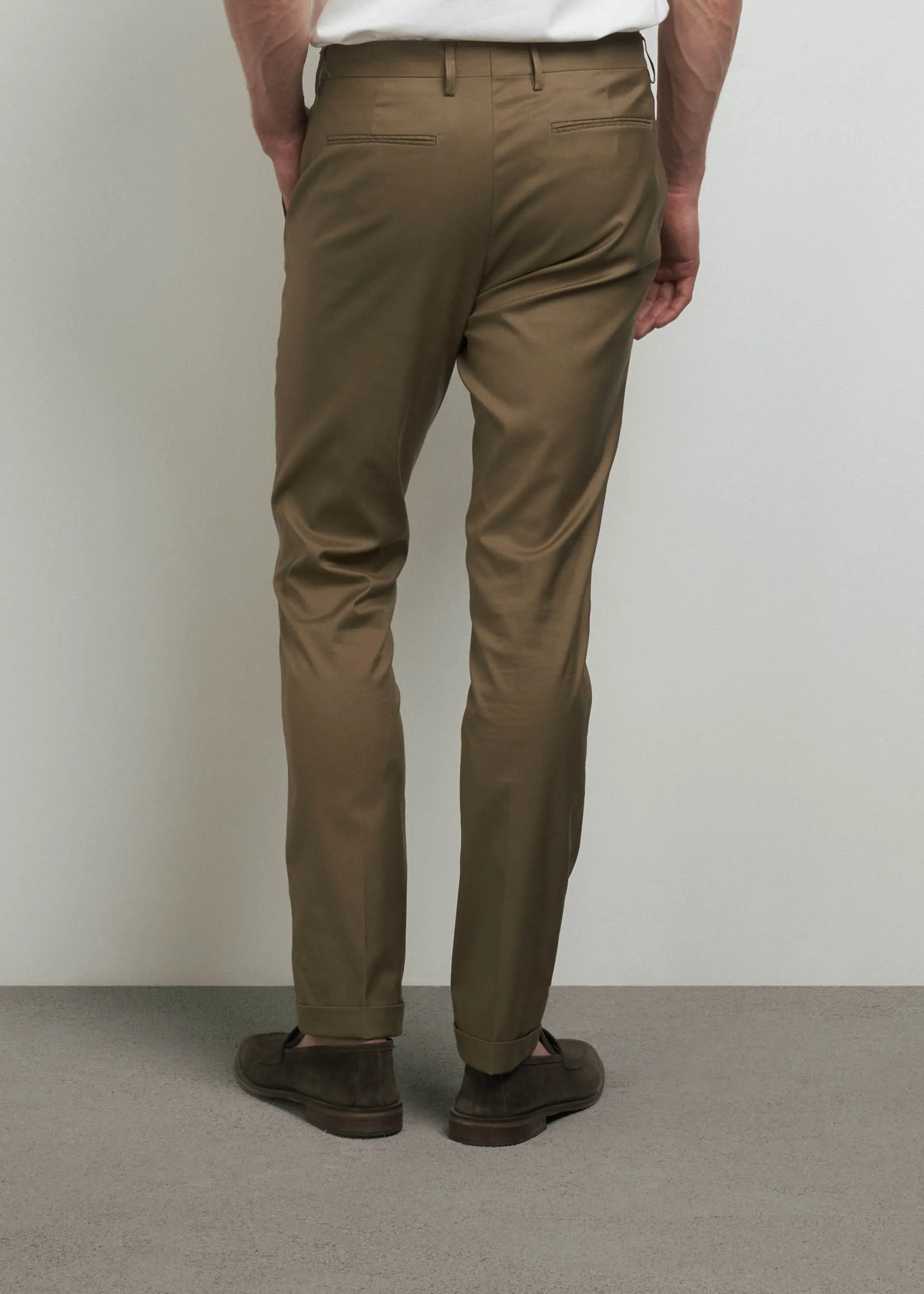 Pantaloni slim fit