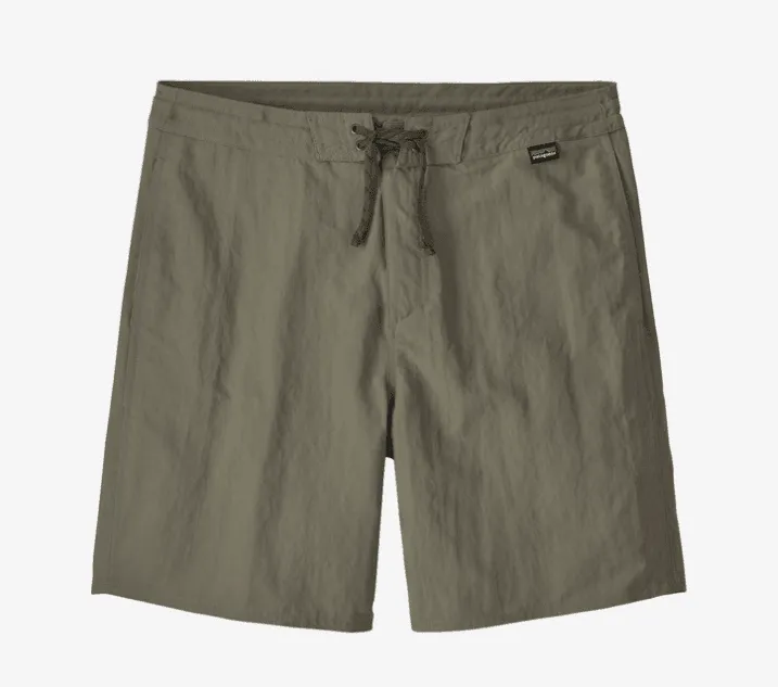 Patagonia Wavefarer  Hybrid Walk Shorts - 18" Garden Green