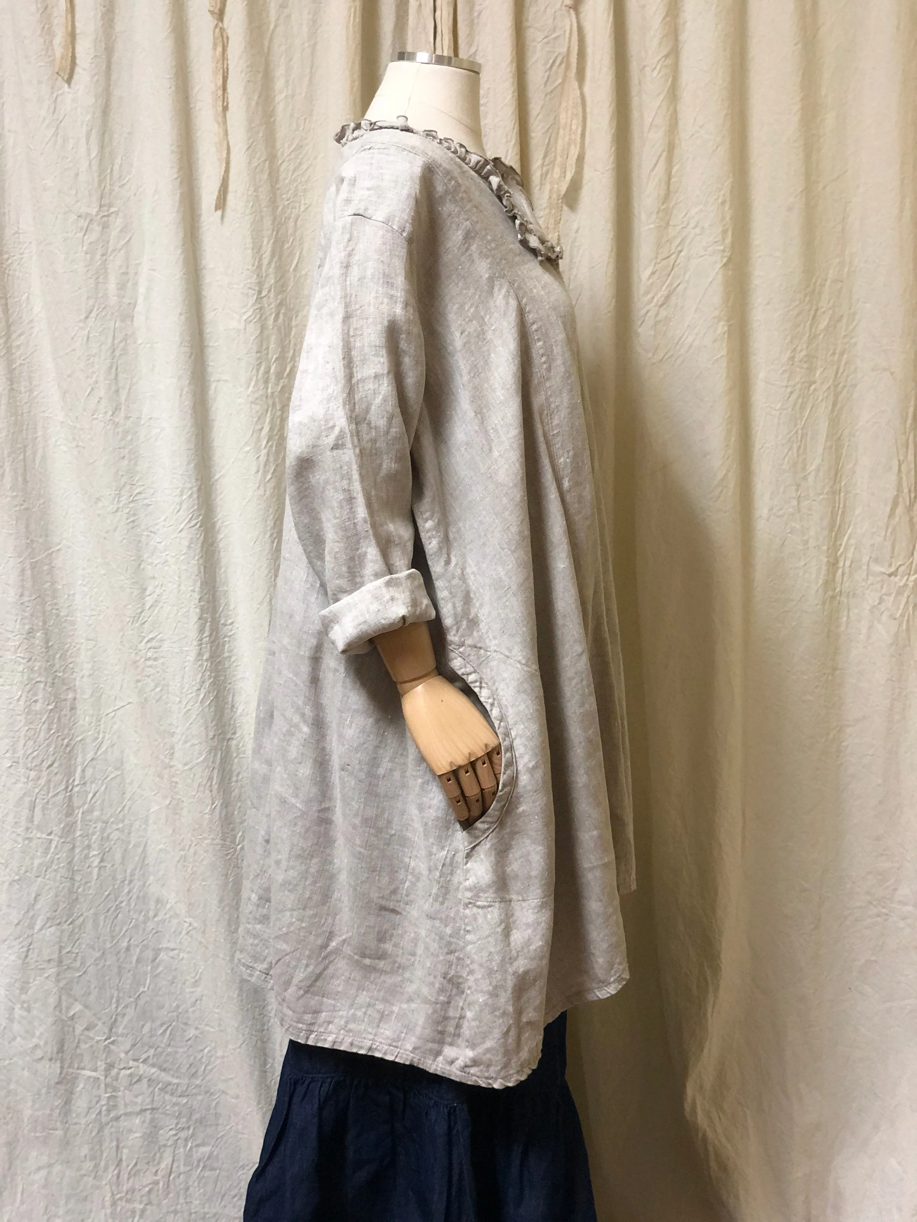 Phoebe Top Linen