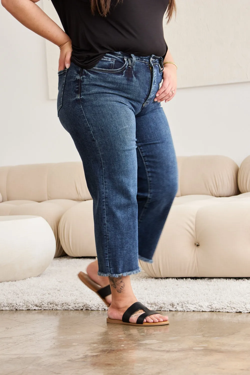 Tummy Control High Waist Raw Hem Jeans