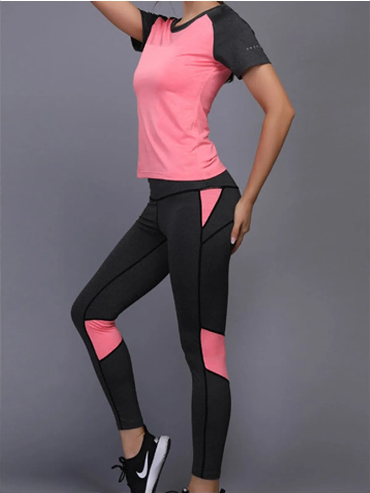 Women's Contrast Panel Workout Top And Legging Set